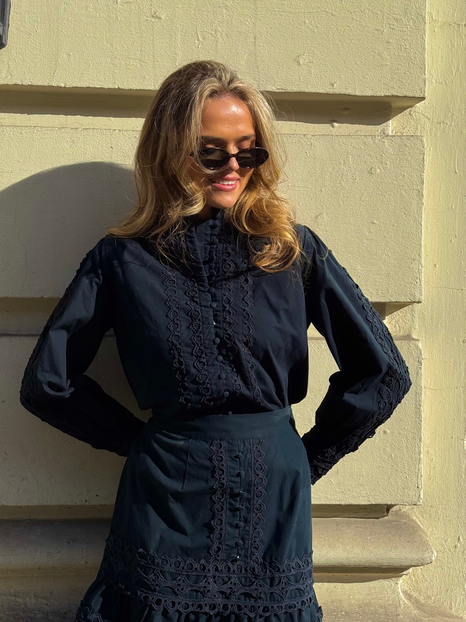 YASYAMINA Shirt - Black